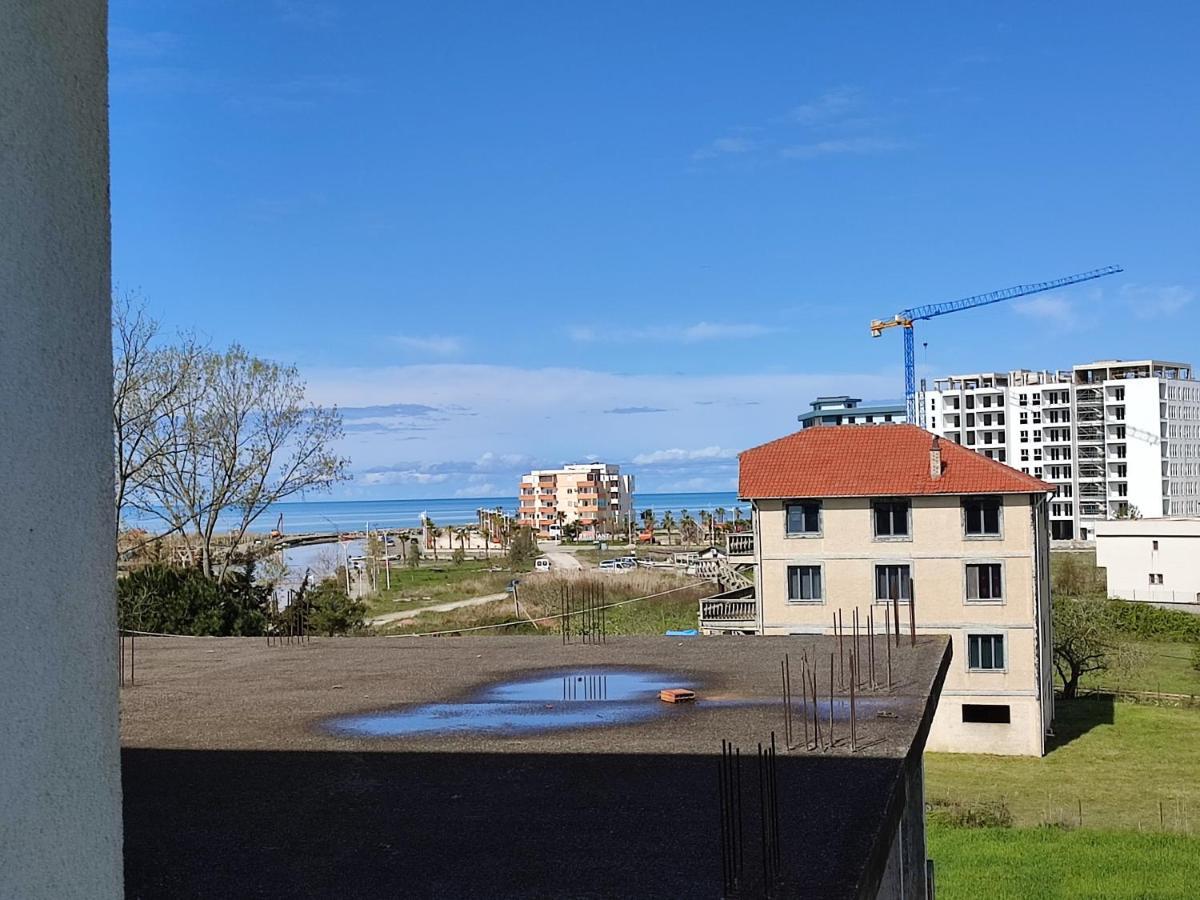 Sabi Apartment Golem Qerret Exteriör bild