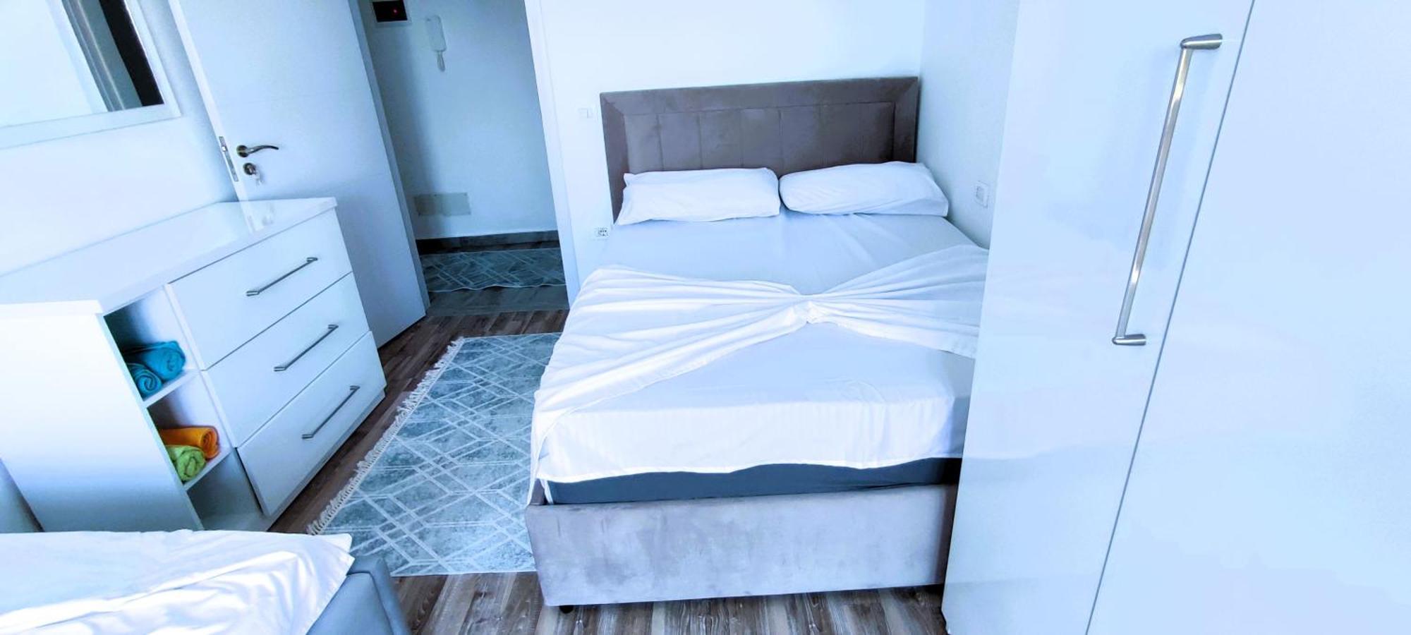 Sabi Apartment Golem Qerret Exteriör bild