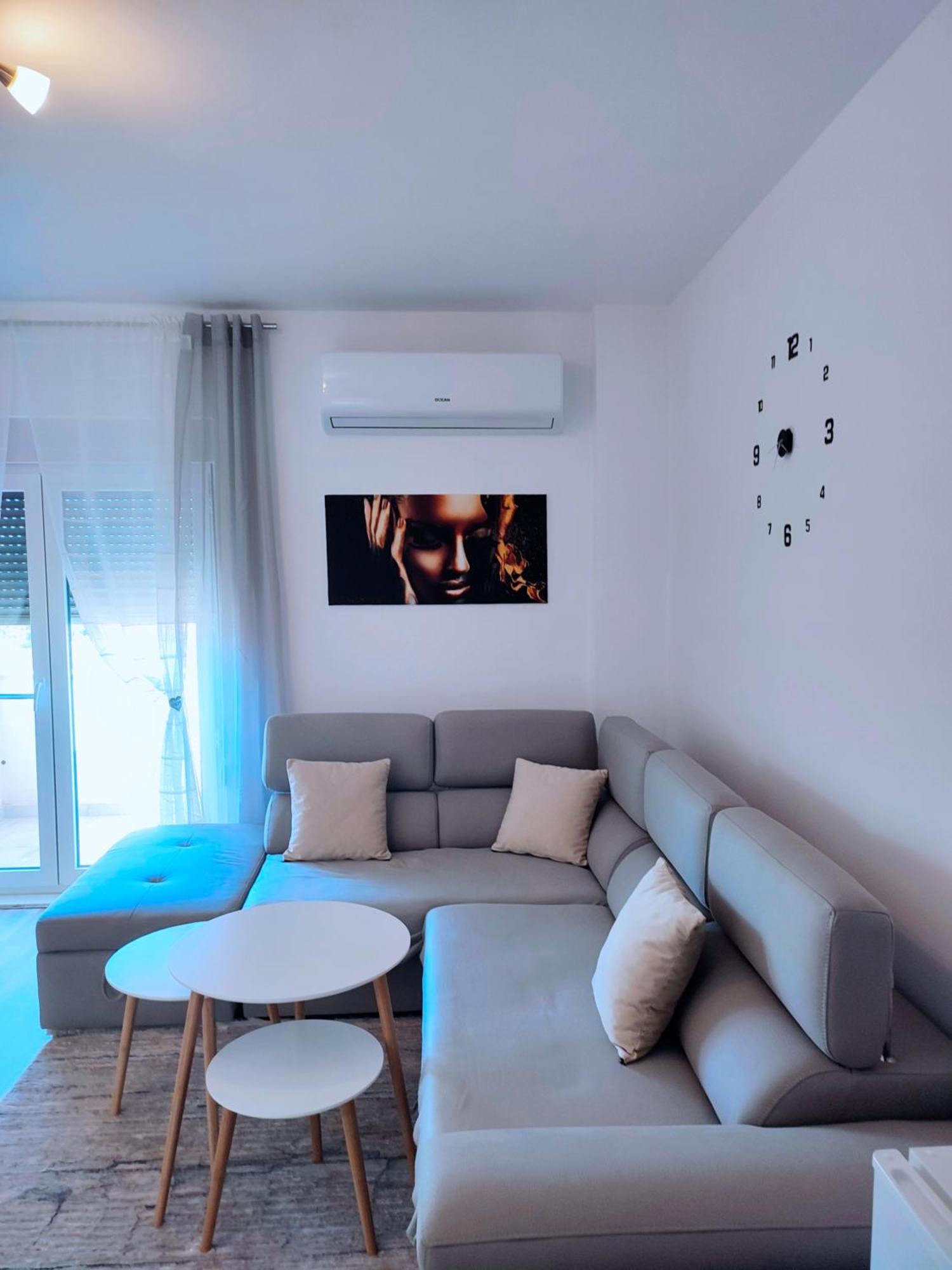 Sabi Apartment Golem Qerret Exteriör bild