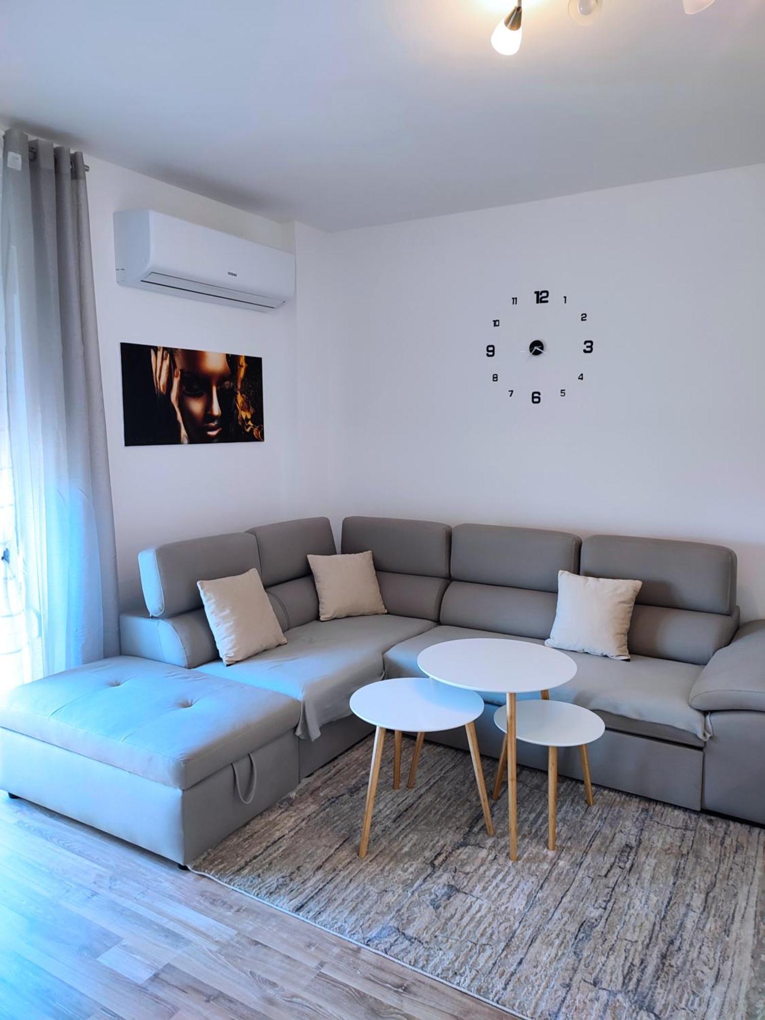 Sabi Apartment Golem Qerret Exteriör bild